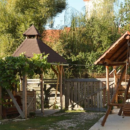 Pensiune Agroturistica Hanna Ocland Exterior foto